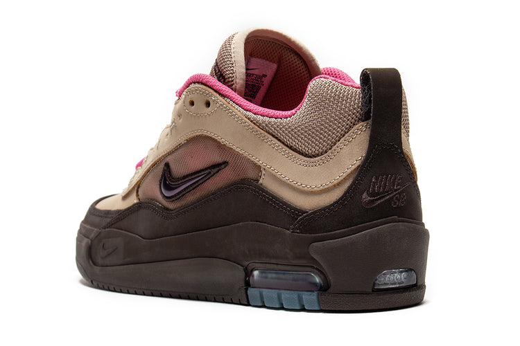 Nike SB - Air Max Ishod
Style # IR1887-200
Color : Hemp / Baroque Brown / Pinksicle