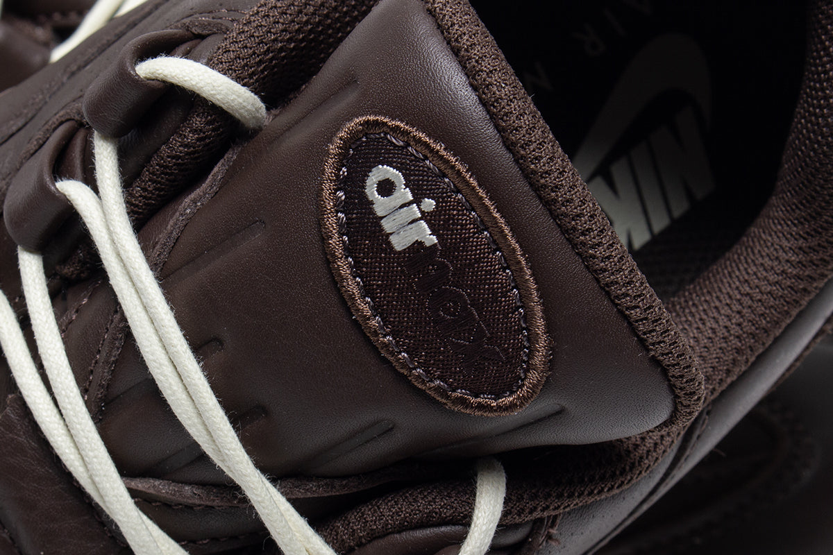 Nike - Air Max 95 Big Bubble
Style # IM0696-200
Color : Baroque Brown / Coconut Milk