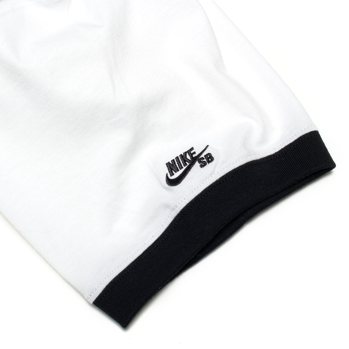 Nike SB - Roadside Ringer T-Shirt
Style # IF0434-100
Color : White / Black