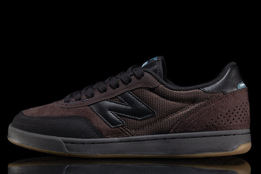 New Balance Numeric - 440 Low V2
Style # UN440VBB
Color : Brown / Black