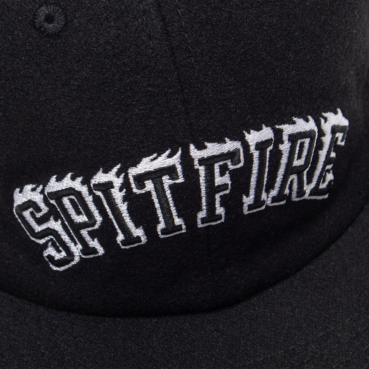 Spitfire - Team Flame Hat
Color : Black / White
