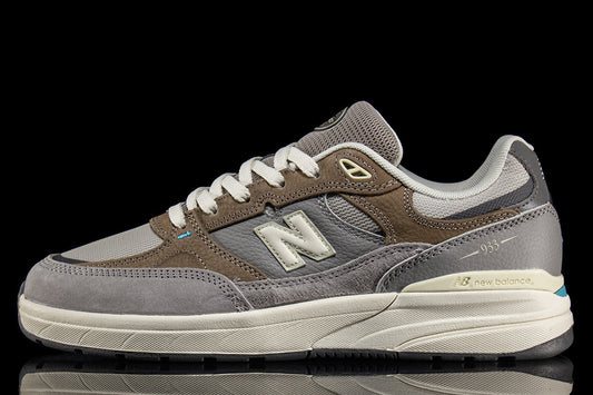 New Balance Numeric - 933
Style # UN933GRY
Color : Marblehead / Island Blue