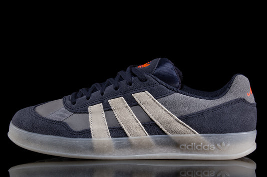Adidas Skateboarding - Aloha Super
Style # KJ0280
Color : Legend Ink / Crystal White / Grey One