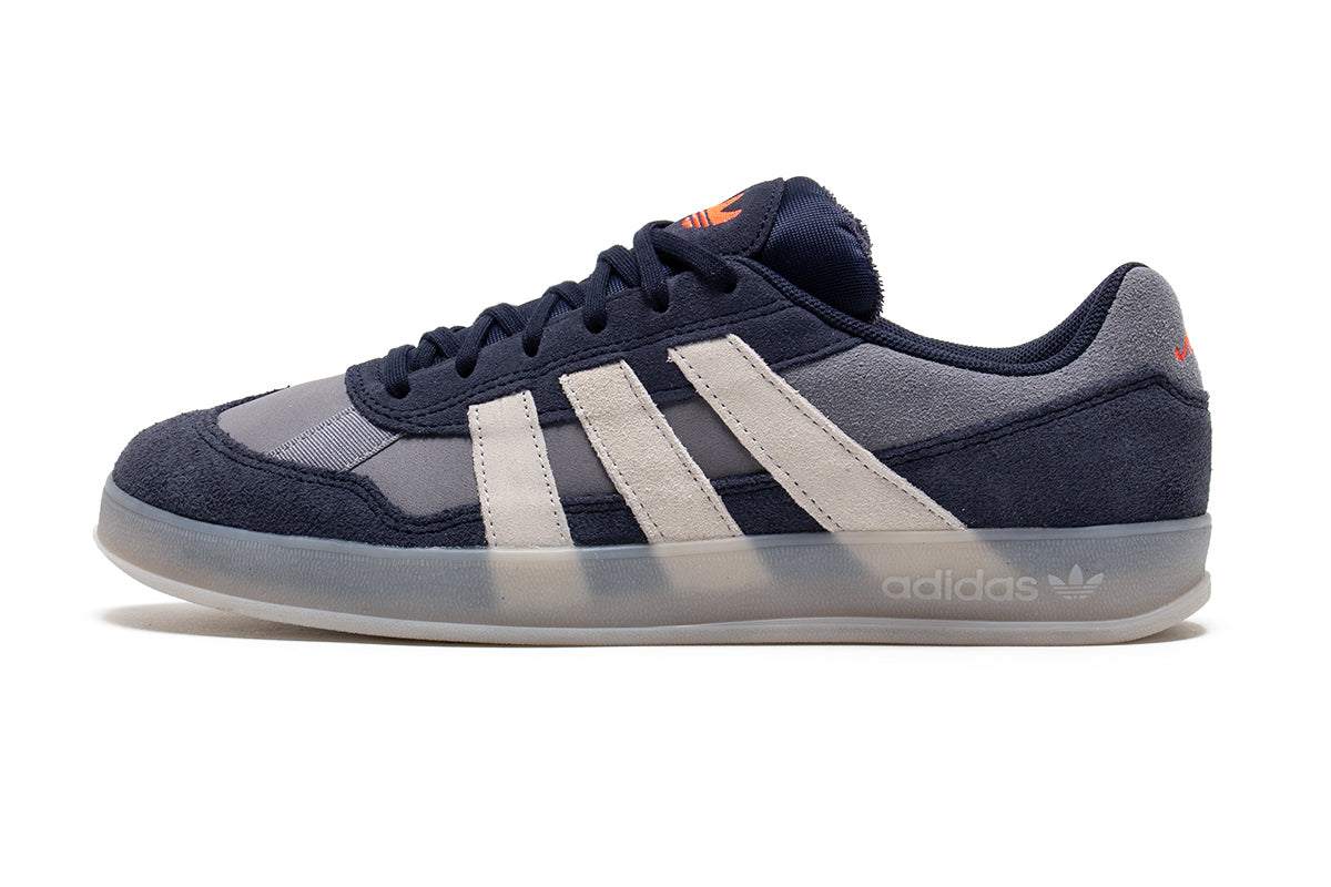 Adidas Skateboarding - Aloha Super
Style # KJ0280
Color : Legend Ink / Crystal White / Grey One