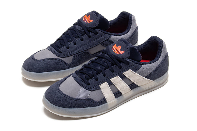 Adidas Skateboarding - Aloha Super
Style # KJ0280
Color : Legend Ink / Crystal White / Grey One