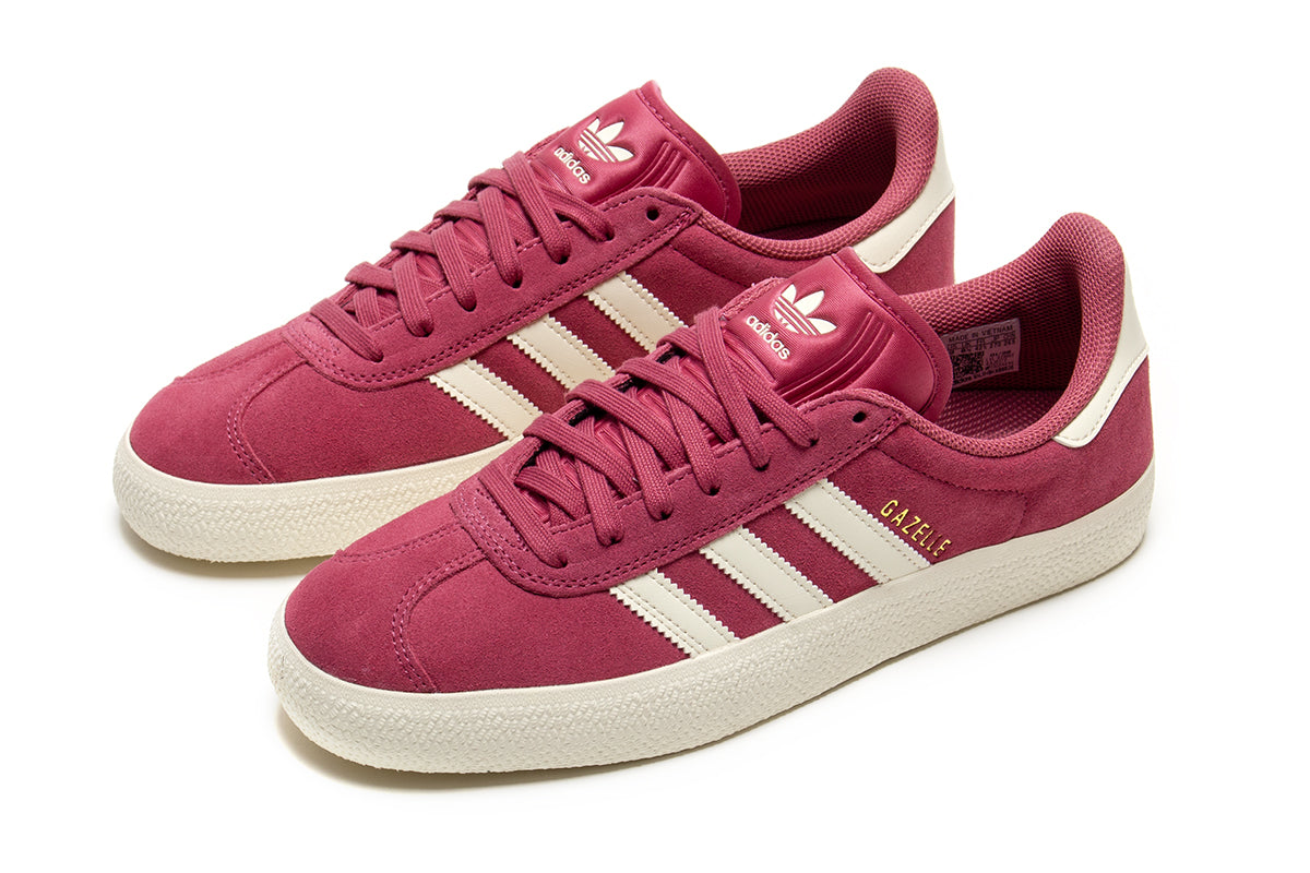 Adidas Skateboarding - Gazelle ADV
Style # KJ0272
Color : Dual Magenta / Cream White / Gold Metallic