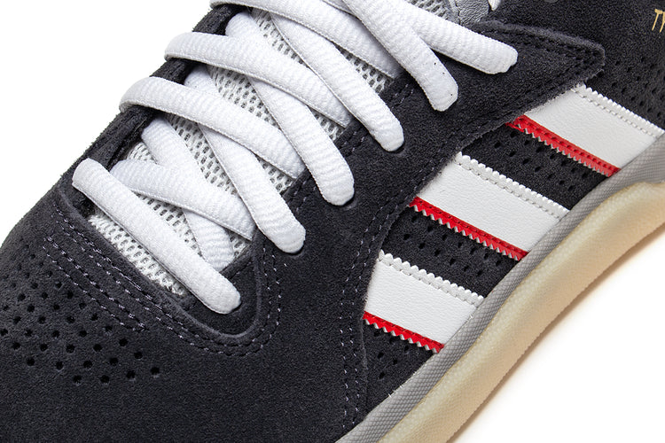 Adidas Skateboarding - Tyshawn
Style # KJ0194
Color : Carbon / Crystal White / Better Scarlet