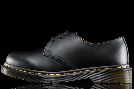 Dr. Martens - 1461
Style # 11838002
Color : Black