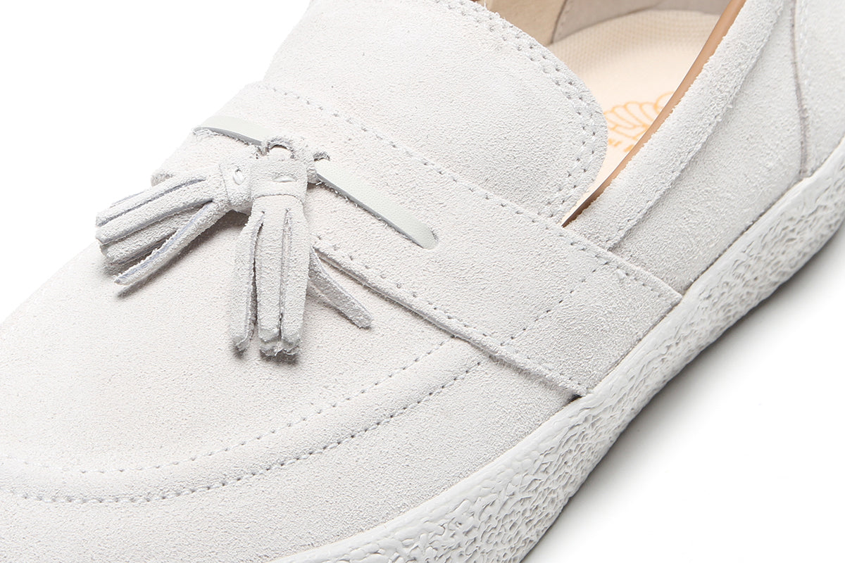 Last Resort AB - VM005 Loafer
Color : White / White
