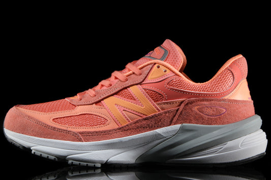 New Balance | 990v6
Style # U990SR6
Color : Salmon
