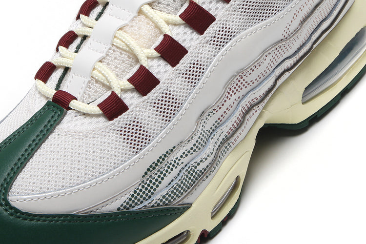 Nike - Air Max 95 Big Bubble SE
Style # IR5900-030
Color : Phantom / Team Red Fir / Alabaster