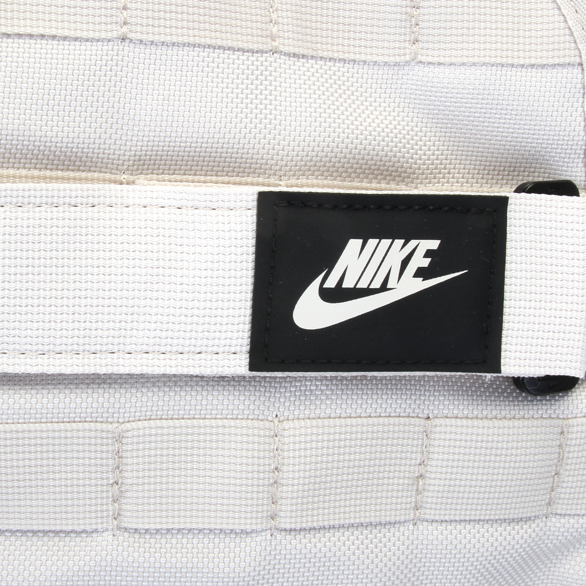 Nike - RPM Backpack 2.0
Style # FD7544-104
Color : LT Orewood Brown / Black