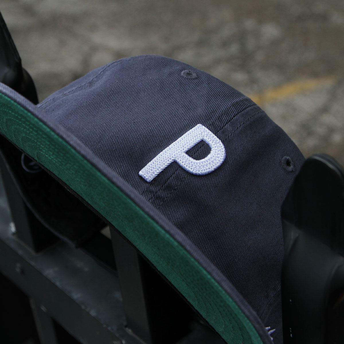 Premier x 47 Captain RL Snapback
Color : Vintage Navy