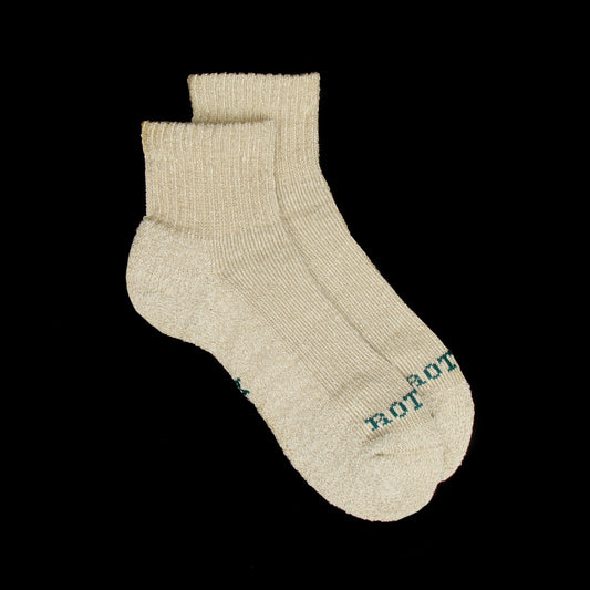 Rototo - Hemp Pile Ankle Sock
Style # R1509
Color : Beige